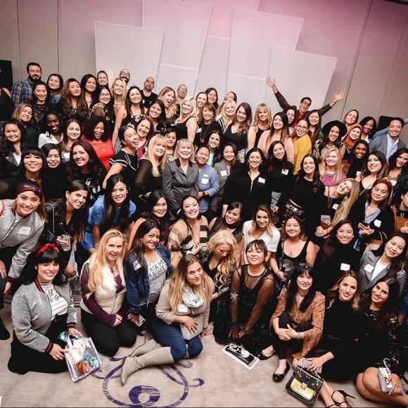 Speaker at Posh Party Live 2018 - Picture 7 of 8